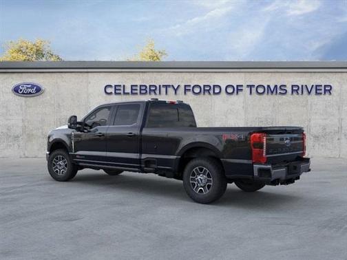 2025 Ford F-350 Lariat Super Duty
