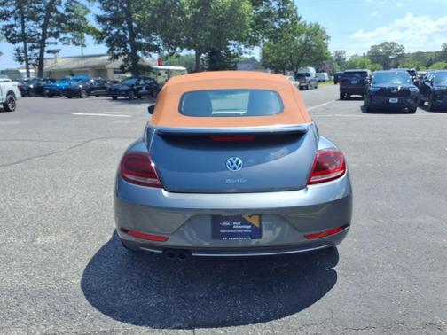 2019 Volkswagen Beetle 2.0T Final Edition SEL