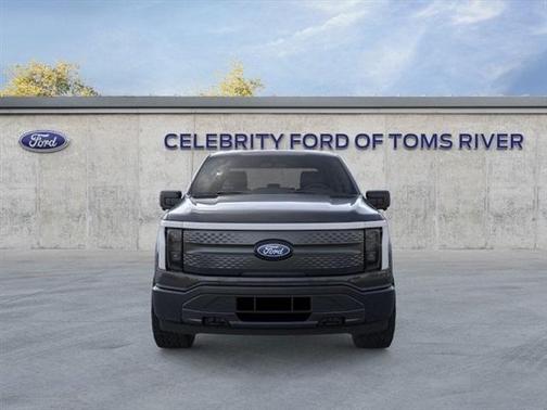 2025 Ford F-150 Lightning XLT