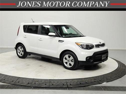 2017 Kia Soul Base