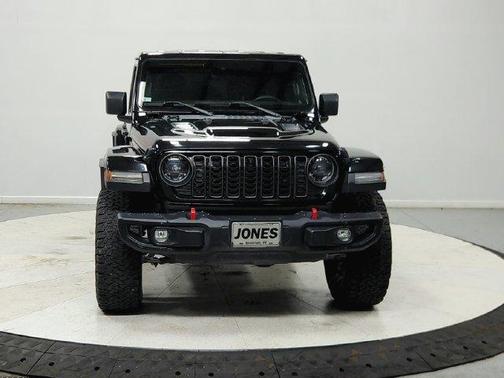 Black Clearcoat 2024 Jeep Wrangler Rubicon