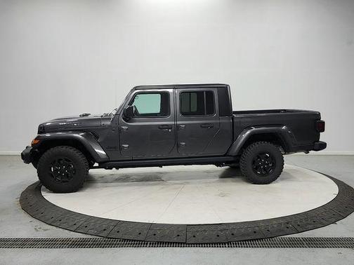 Granite Crystal Clearcoat Metallic 2023 Jeep Gladiator Sport