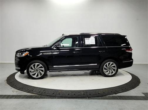 2022 Lincoln Navigator Reserve