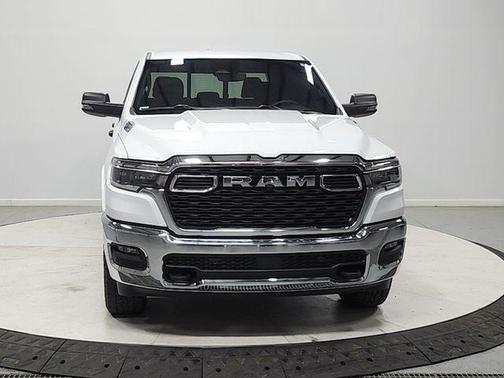 Bright White Clearcoat 2025 RAM 1500 Big Horn/Lone Star