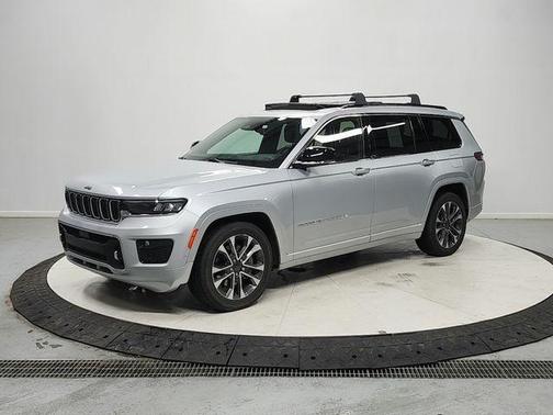 Silver Zynith 2023 Jeep Grand Cherokee L Overland