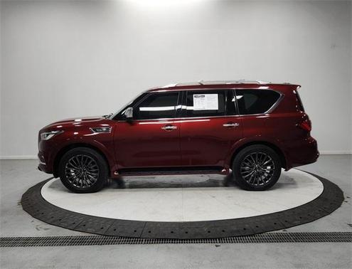 2022 INFINITI QX80 SENSORY