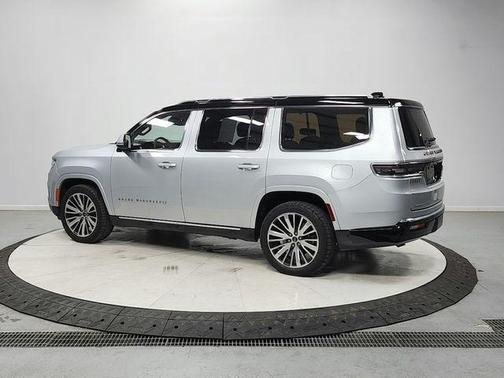Silver Zynith 2022 Jeep Grand Wagoneer Series III