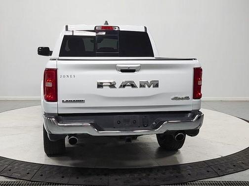 Bright White Clearcoat 2025 RAM 1500 Laramie