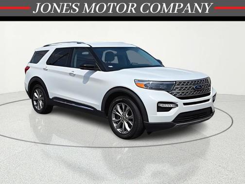 Oxford White 2021 Ford Explorer Limited