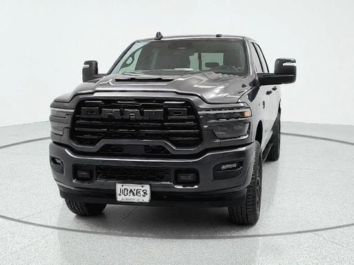 Crystal Metallic 2026 RAM 2500 Laramie
