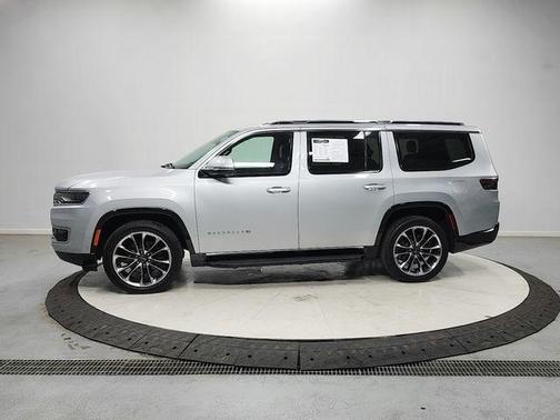Silver Zynith 2022 Jeep Wagoneer Series II