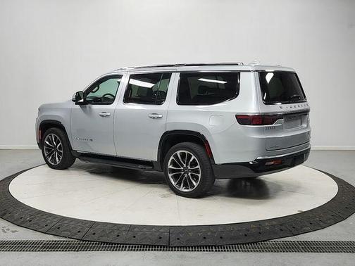 Silver Zynith 2022 Jeep Wagoneer Series II
