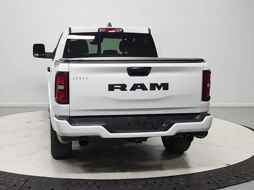 Bright White Clearcoat 2025 RAM 1500 Big Horn/Lone Star