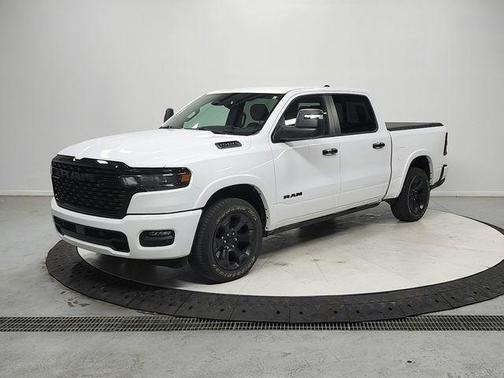 Bright White Clearcoat 2025 RAM 1500 Big Horn/Lone Star