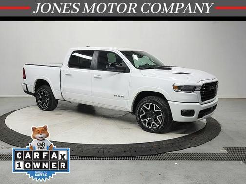 Bright White Clearcoat 2025 RAM 1500 Laramie