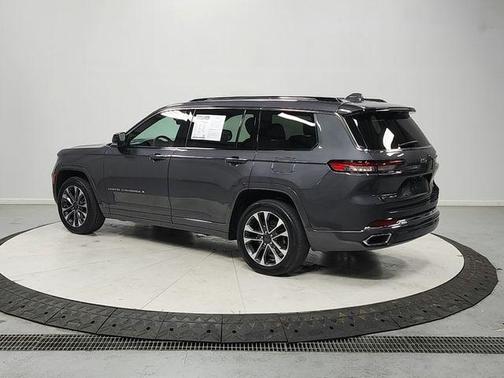 Metallic 2023 Jeep Grand Cherokee L Overland