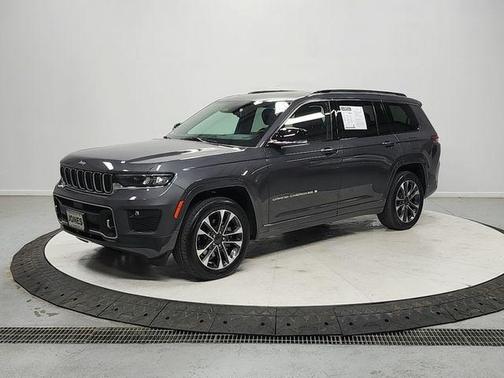Metallic 2023 Jeep Grand Cherokee L Overland