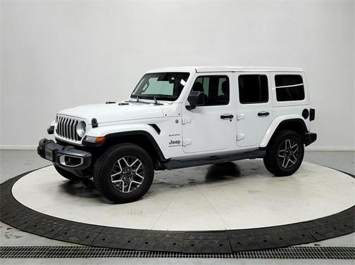 2024 Jeep Wrangler Sahara