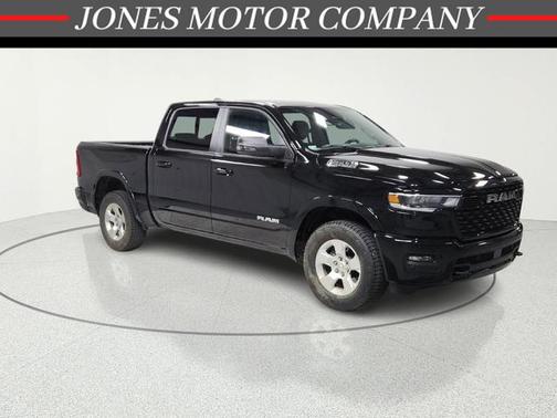 Diamond Black 2025 RAM 1500 Big Horn/Lone Star