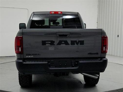 2026 RAM 2500 Rebel/Power Wagon