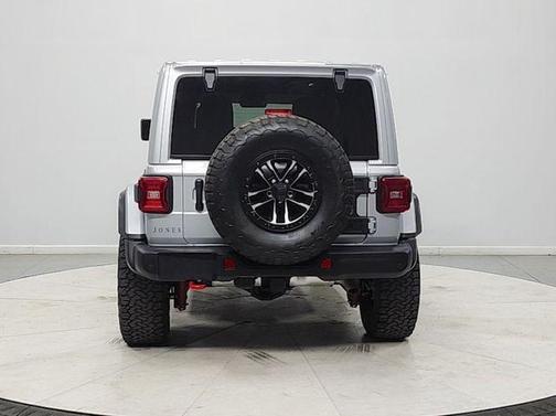 Silver Zynith Clearcoat 2024 Jeep Wrangler Rubicon