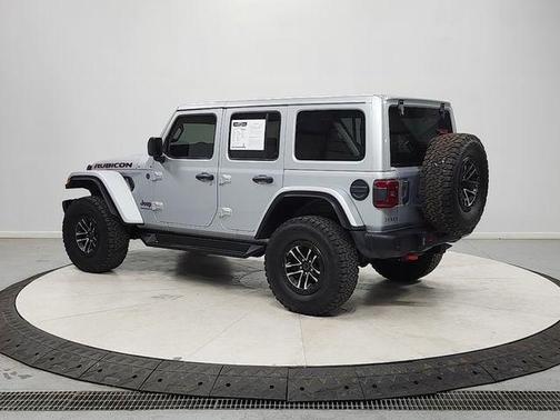 Silver Zynith Clearcoat 2024 Jeep Wrangler Rubicon