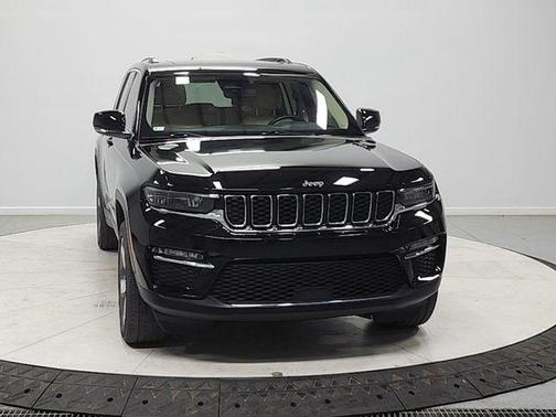 Diamond Black 2022 Jeep Grand Cherokee Limited