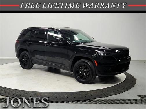 2024 Jeep Grand Cherokee Laredo