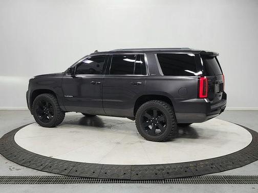 Iridium Metallic 2017 GMC Yukon SLT