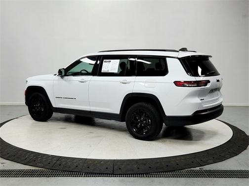 2024 Jeep Grand Cherokee L Laredo