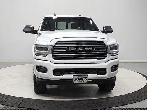 Bright White Clearcoat 2022 RAM 2500 Laramie
