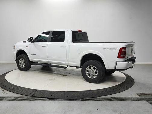 Bright White Clearcoat 2022 RAM 2500 Laramie