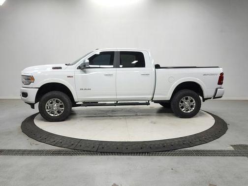 Bright White Clearcoat 2022 RAM 2500 Laramie