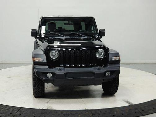 Black Clearcoat 2022 Jeep Wrangler Unlimited Sport