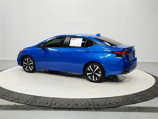 2022 Nissan Versa 1.6 SR