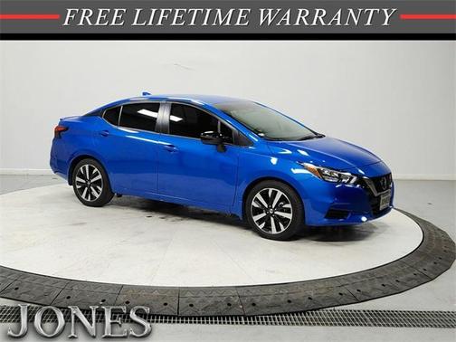 2022 Nissan Versa 1.6 SR