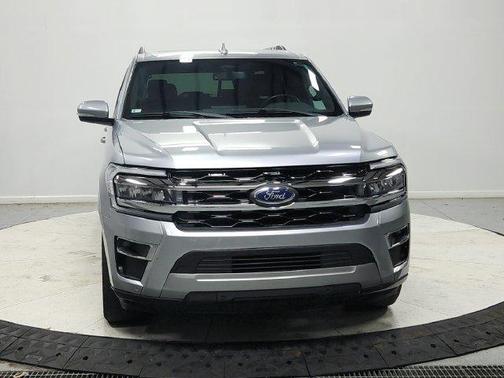 Iconic Silver Metallic 2022 Ford Expedition Max Limited