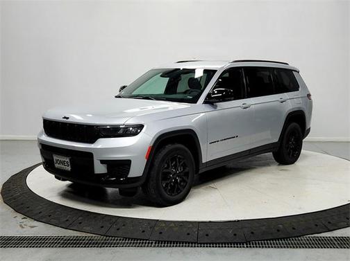 2024 Jeep Grand Cherokee L Laredo