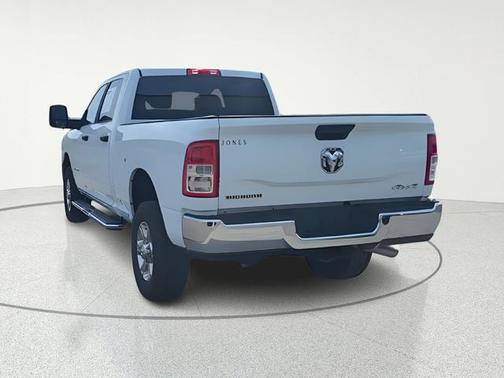 Bright White Clearcoat 2024 RAM 2500 Big Horn