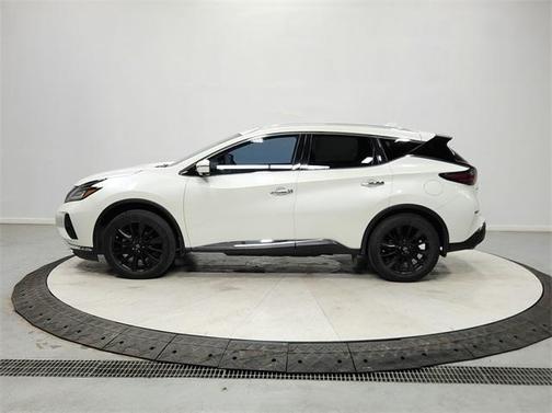 2023 Nissan Murano Platinum