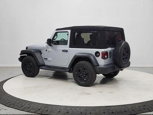 Silver Zynith Clearcoat 2024 Jeep Wrangler Sport