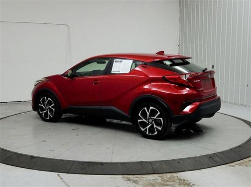 2021 Toyota C-HR XLE
