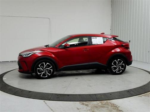 2021 Toyota C-HR XLE