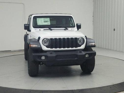 Bright White Clearcoat 2027 Jeep Wrangler Sport
