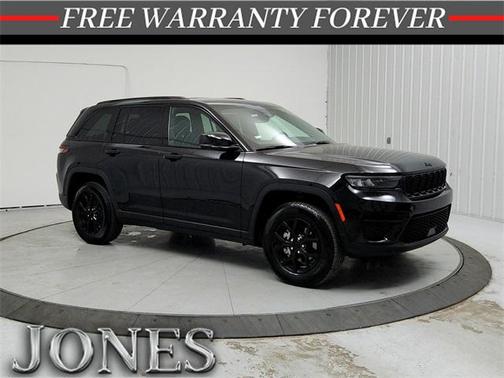 2024 Jeep Grand Cherokee Laredo