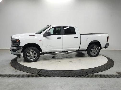 Bright White Clearcoat 2025 RAM 2500 Big Horn