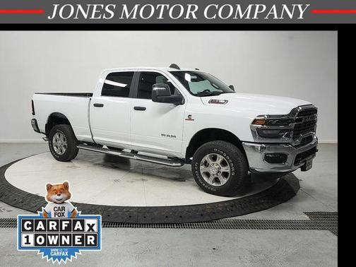 Bright White Clearcoat 2025 RAM 2500 Big Horn