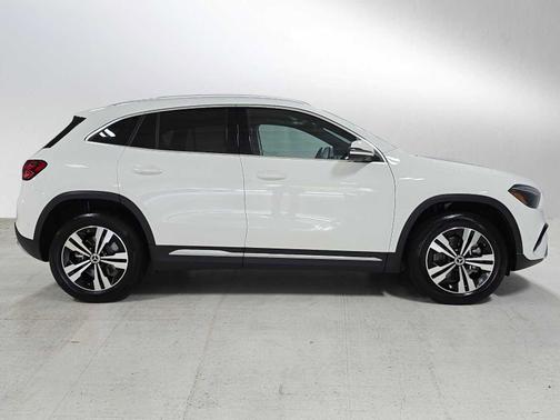 2026 Mercedes-Benz GLA 250 