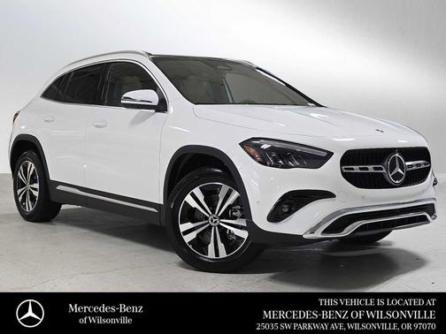 Polar White 2026 Mercedes-Benz GLA 250 4MATIC