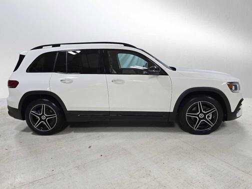 2023 Mercedes-Benz GLB 250 4MATIC